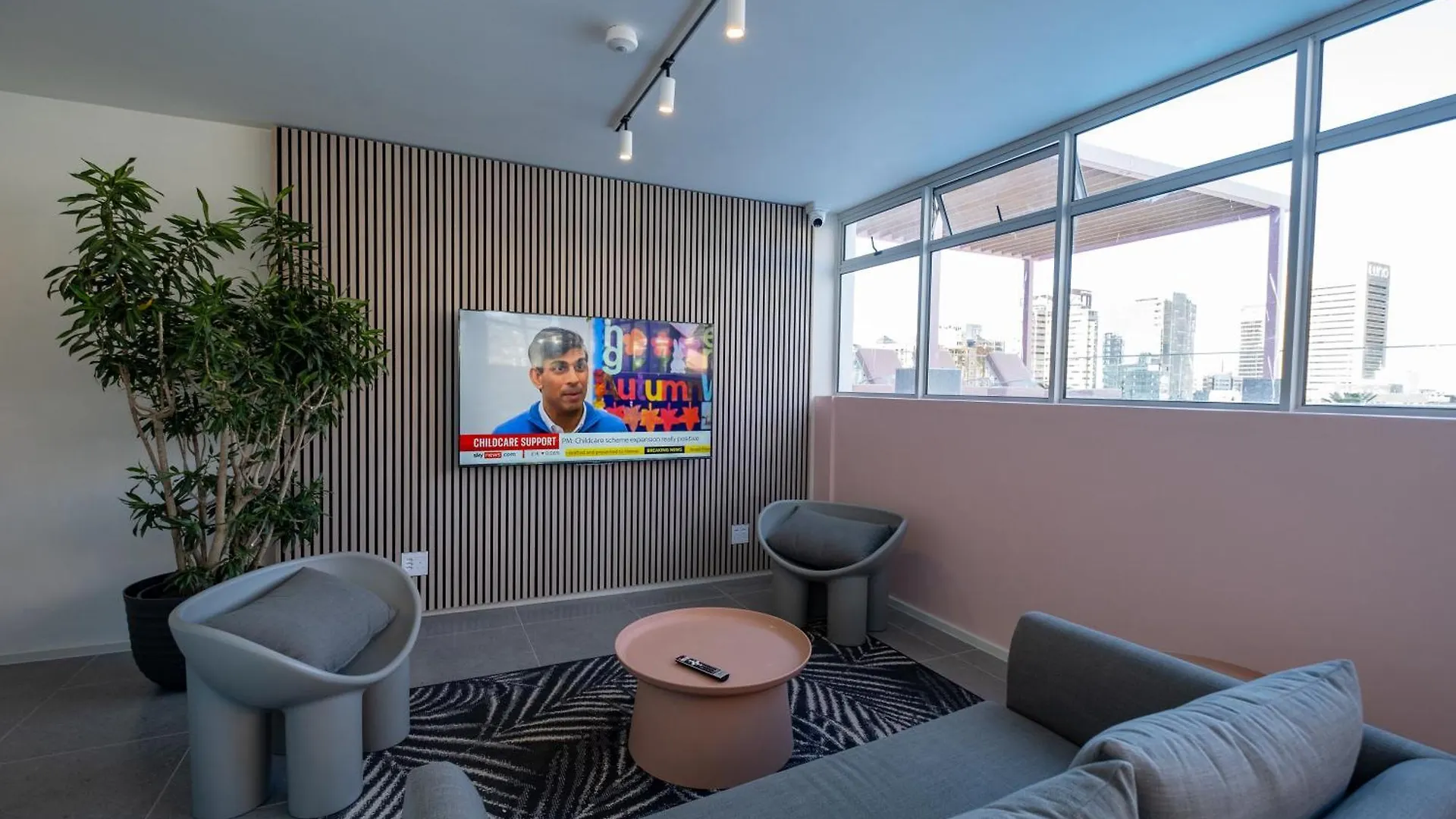 The Rose501: 5Th Floor Apartment With Rooftop Pool Cape Town 0*,  South Africa