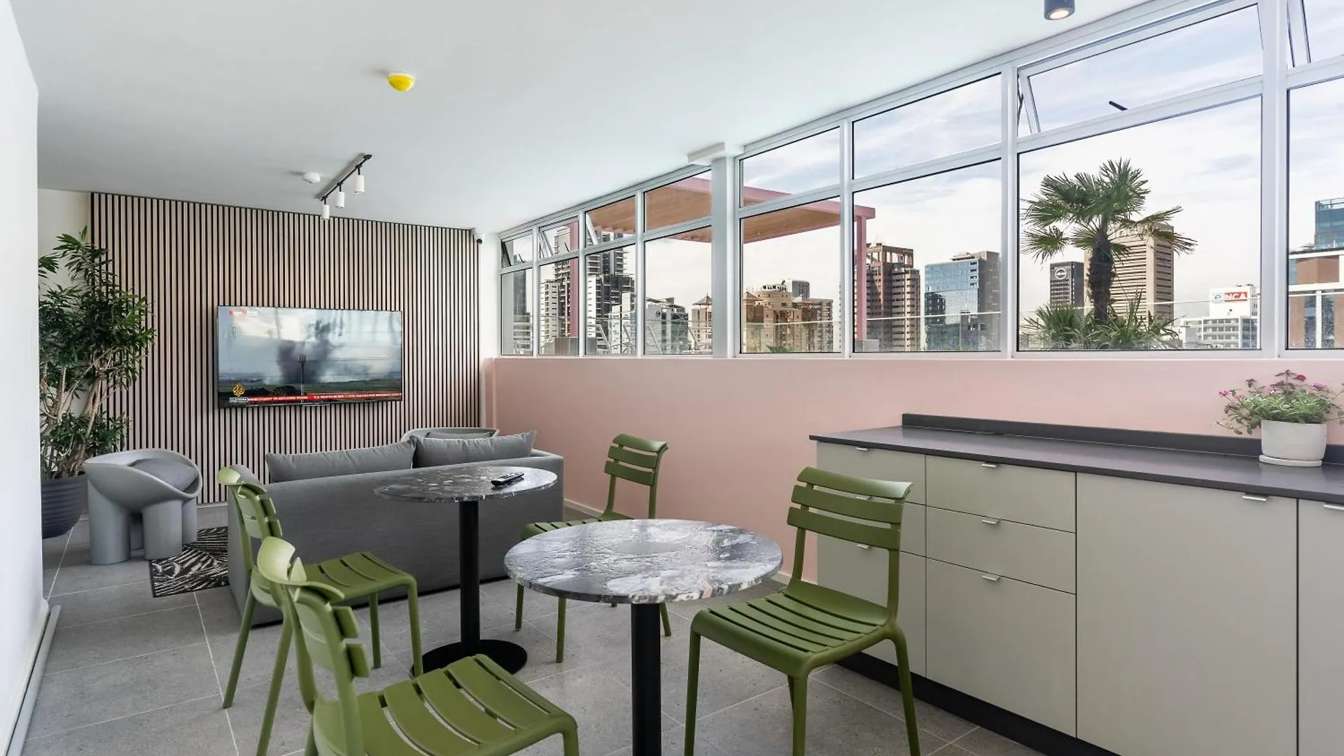 The Rose501: 5Th Floor Apartment With Rooftop Pool ケープタウン 南アフリカ
