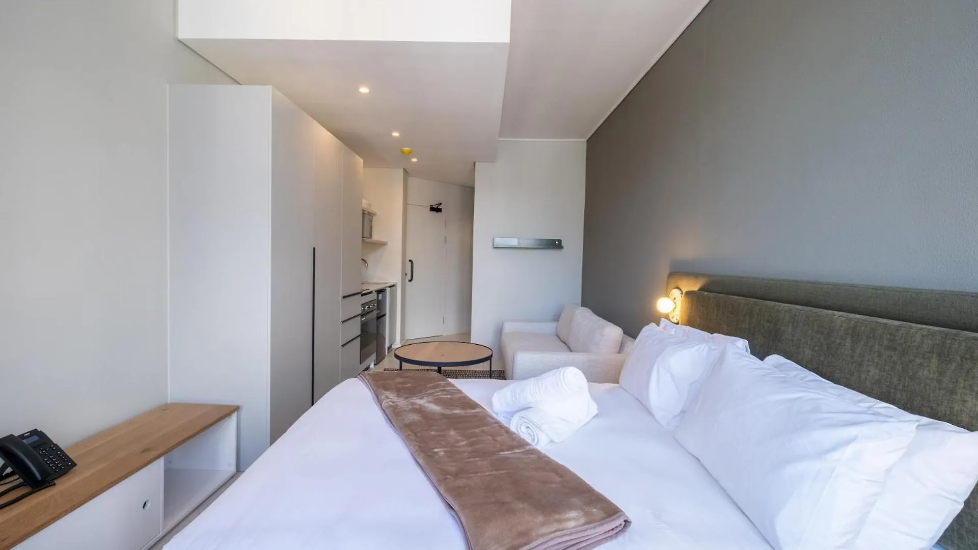 The Rose501: 5Th Floor Apartment With Rooftop Pool ケープタウン